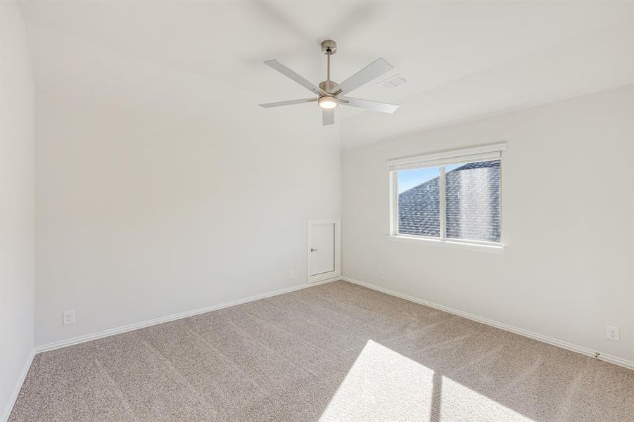 Spacious, unfurnished interior of a new home in Union Park Classic 55, Little Elm (Image 32). Spacious, unfurnished interior of a new home in Union Park Classic 55, Little Elm (Image 32).