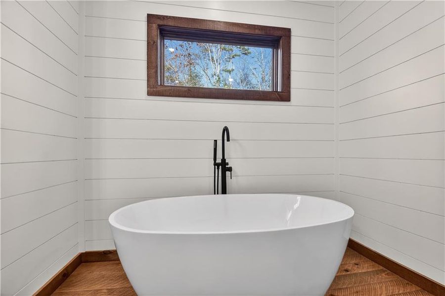 Close-up of interior finishes inside a home in , Ellijay (Image 16).