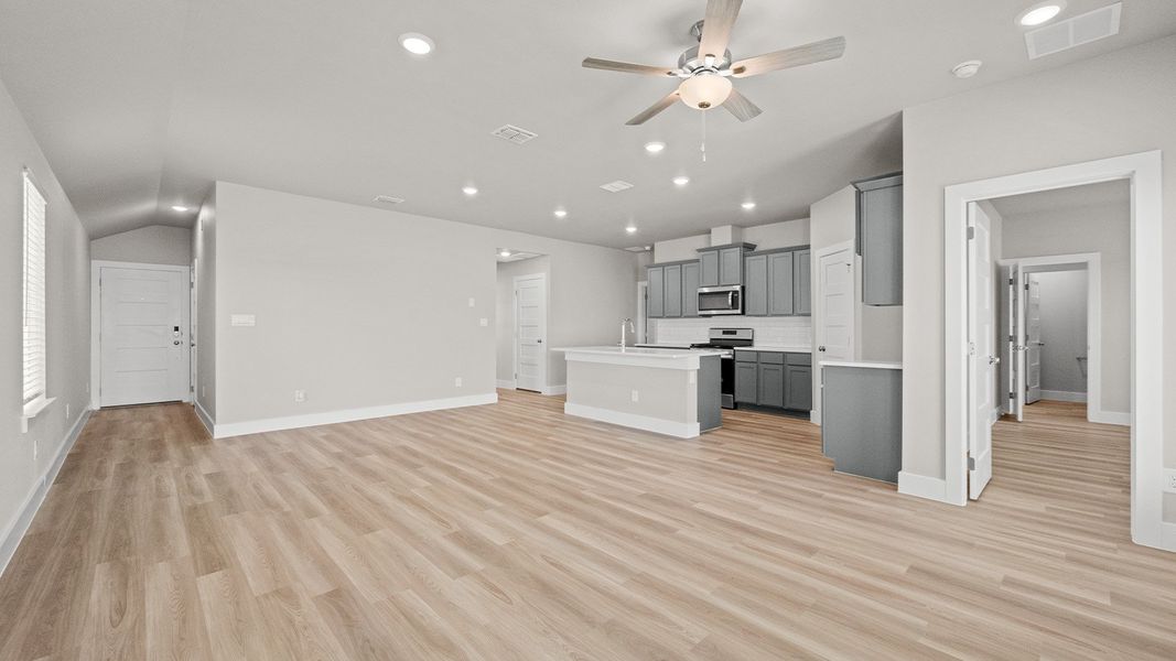 Spacious, unfurnished interior of a new home in The Islands of Rockport, Rockport (Image 14). Spacious, unfurnished interior of a new home in The Islands of Rockport, Rockport (Image 14).