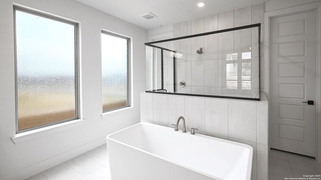 Furnished interior view inside a new home in Kinder Ranch 70', San Antonio (Image 10). Furnished interior view inside a new home in Kinder Ranch 70', San Antonio (Image 10).