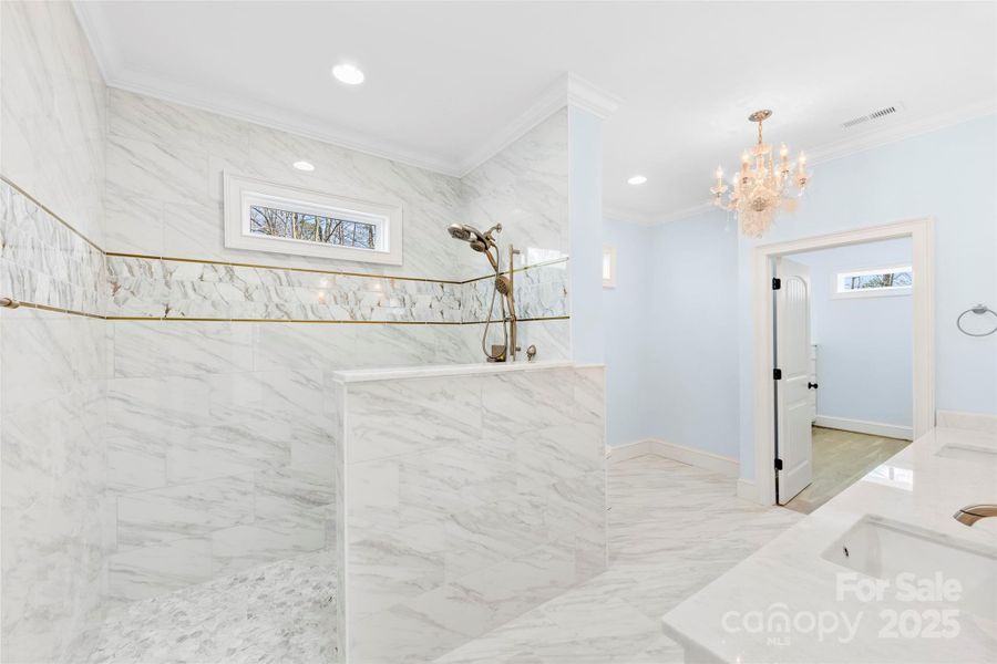 Image 40 of a home in .