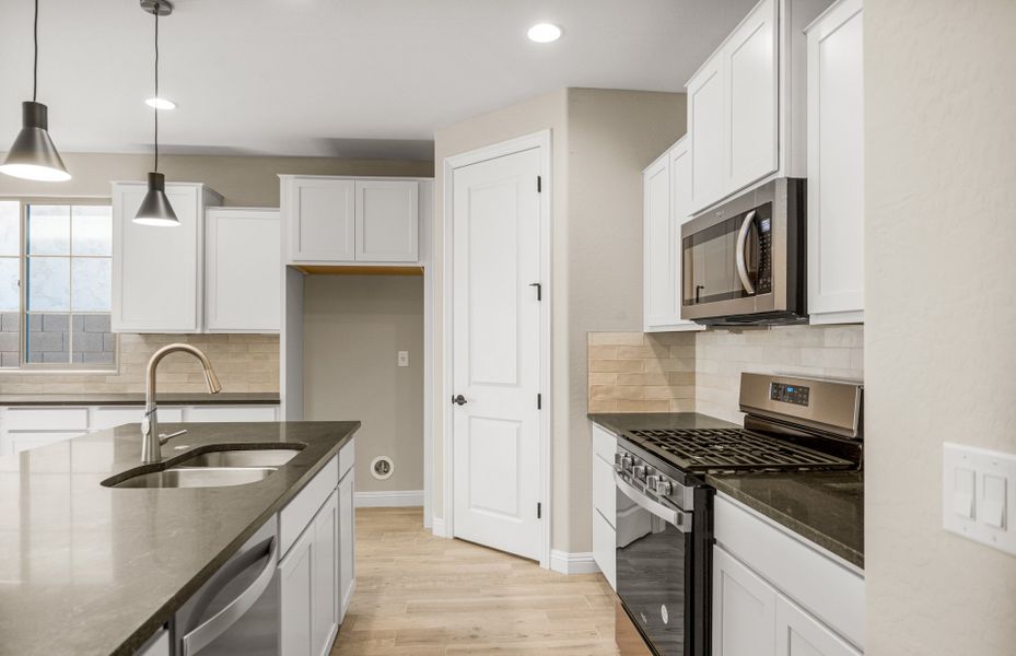 Image 24 of the Harvest – Cactus Series community in Queen Creek, AZ.