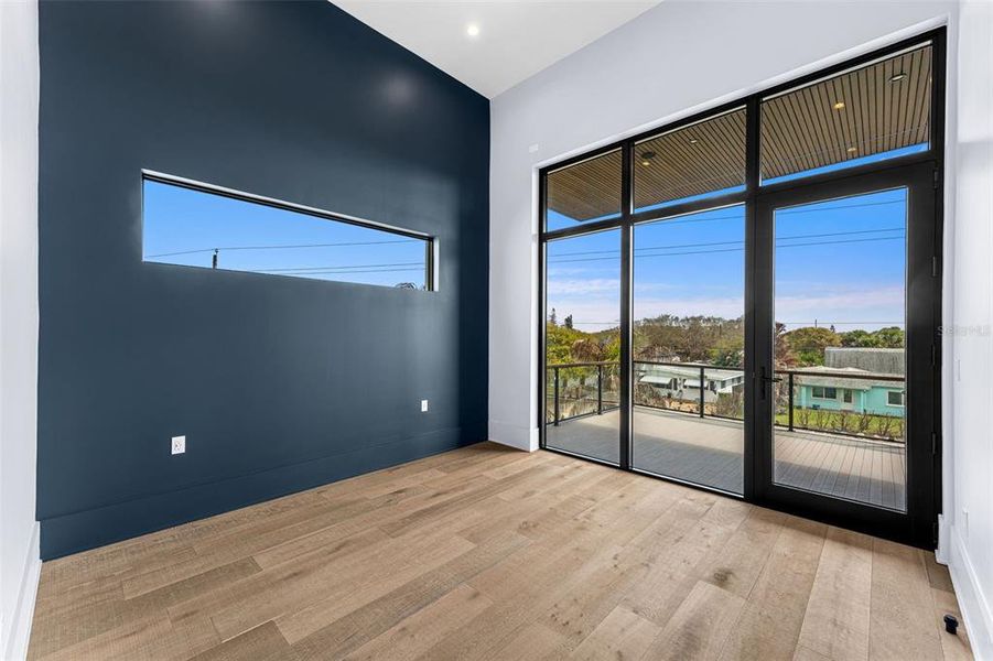 Spacious, unfurnished interior of a new home in , New Smyrna Beach (Image 57).