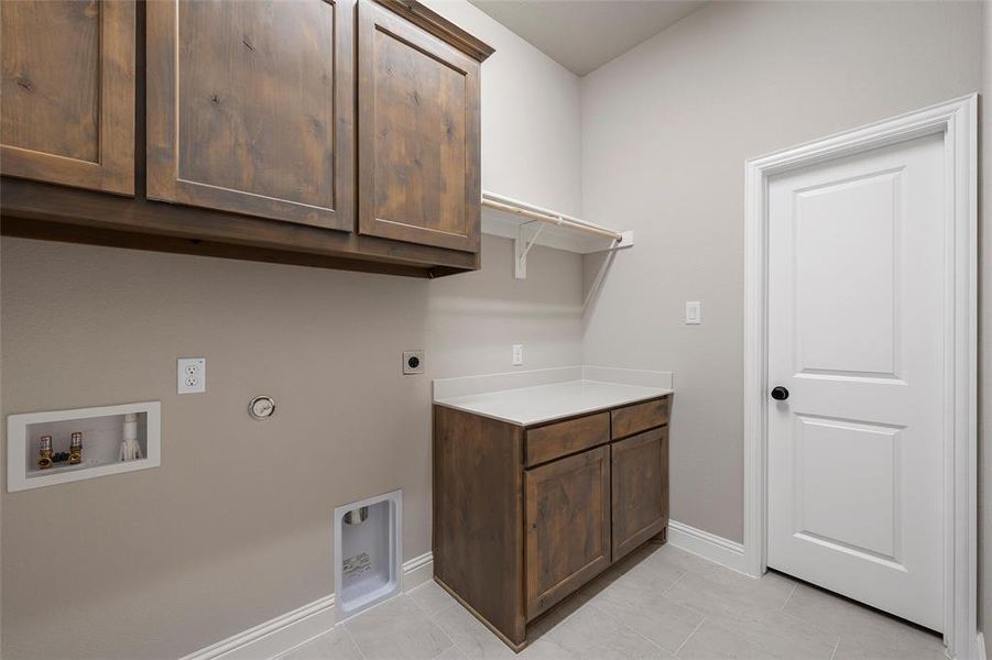 Furnished interior view inside a new home in Sunwest Village - Phase 10, McGregor (Image 14).