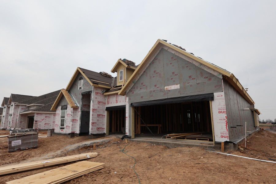 One story home with 4 beds, 3 baths, and 3 car garage