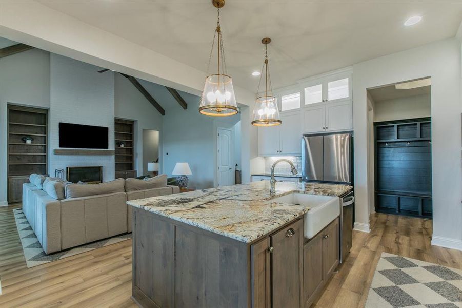 Furnished interior view inside a new home in , Lorena (Image 6).
