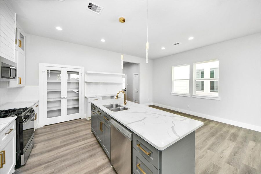 Furnished interior view inside a new home in , Houston (Image 12).
