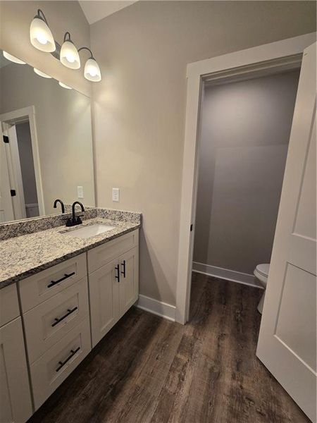 Furnished interior view inside a new home in , Hartwell (Image 5).