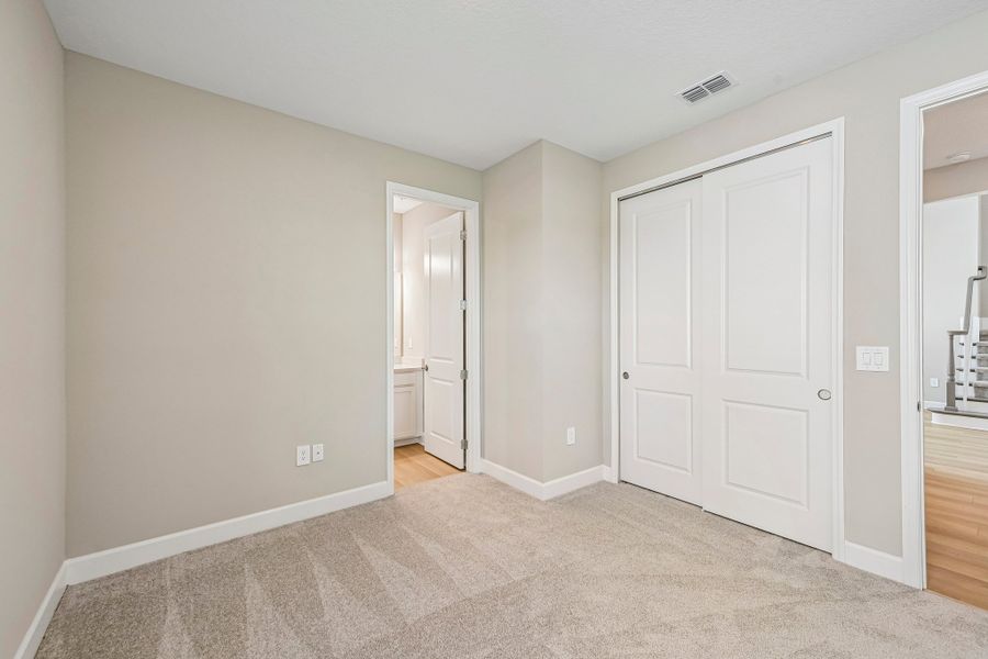 Spacious, unfurnished interior of a new home in Firethorn, Parrish (Image 14).