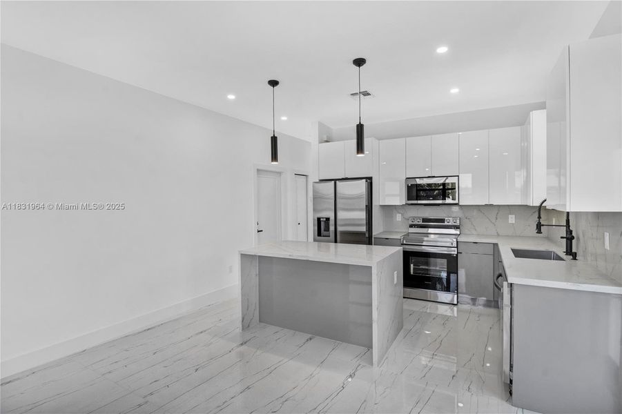 Furnished interior view inside a new home in , Lehigh Acres (Image 3).