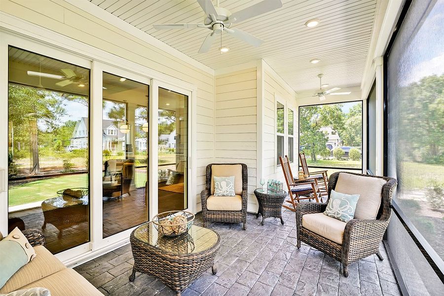 Charleston Harbor, Screened Loggia