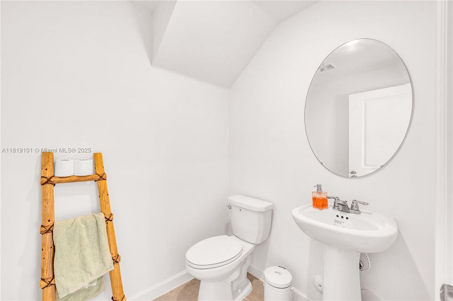 Furnished interior view inside a new home in Westview: Nantucket Collection, Miami (Image 19). Furnished interior view inside a new home in Westview: Nantucket Collection, Miami (Image 19).