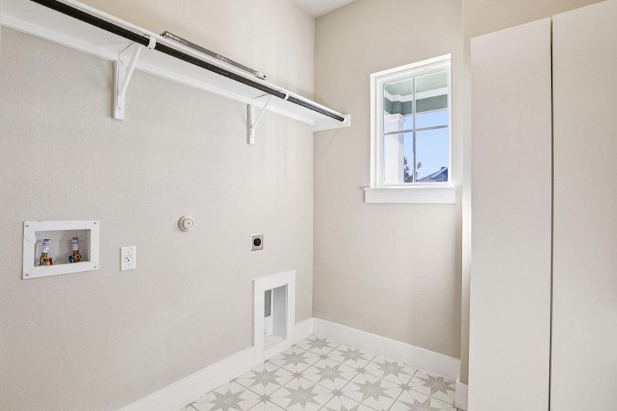 Spacious, unfurnished interior of a new home in Orchard Ridge, Liberty Hill (Image 14).