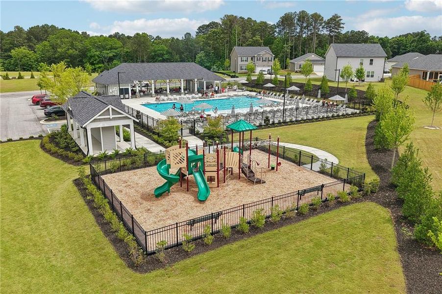 Community amenities in Champion's Run, Lithonia (Image 24).