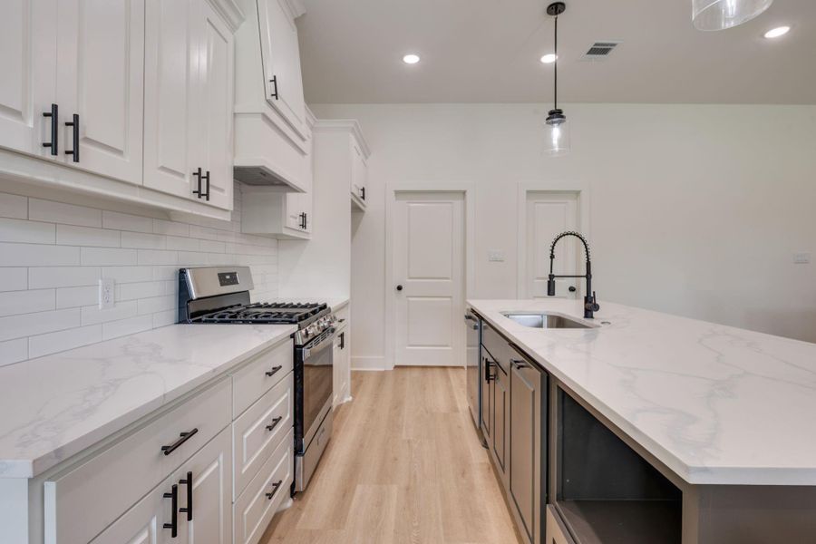 Furnished interior view inside a new home in , Iola (Image 15).