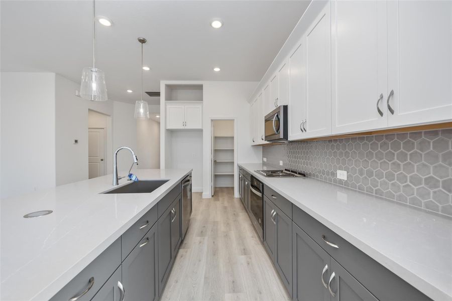 Furnished interior view inside a new home in Sienna, Missouri City (Image 7). Furnished interior view inside a new home in Sienna, Missouri City (Image 7).