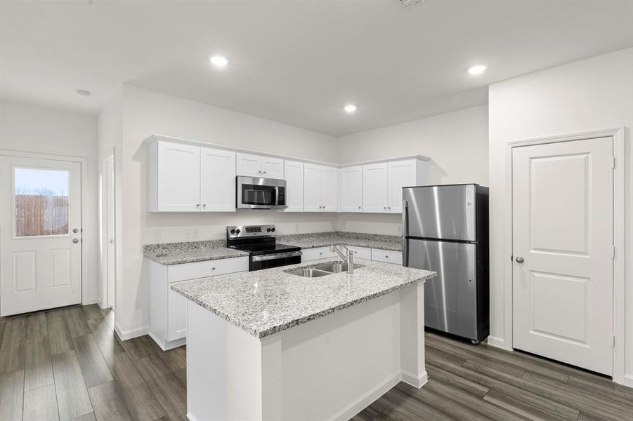17. 516 Merced - Kitchen (2)