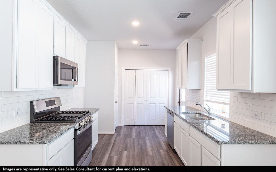 Representative furnished interior of a home built from the Topaz by CastleRock Communities in Paramount, Kyle (Image 4). Representative furnished interior of a home built from the Topaz by CastleRock Communities in Paramount, Kyle (Image 4).