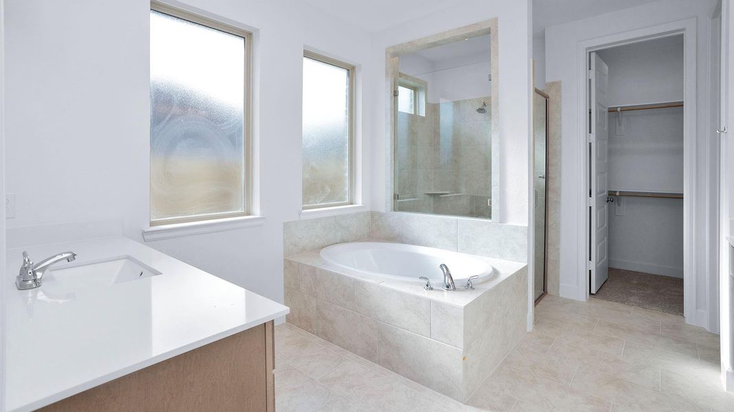 Furnished interior view inside a new home in Artavia 45', Conroe (Image 6).