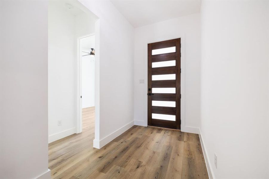 Spacious, unfurnished interior of a new home in , Dallas (Image 20).