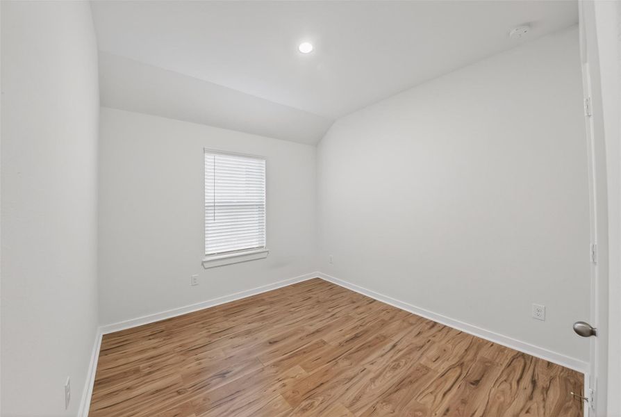 Spacious, unfurnished interior of a new home in , Hockley (Image 32).