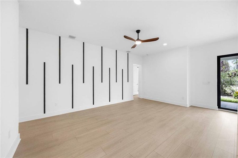 Spacious, unfurnished interior of a new home in , Port Charlotte (Image 15). Spacious, unfurnished interior of a new home in , Port Charlotte (Image 15).