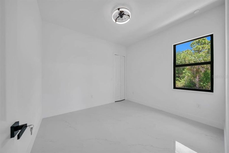 Spacious, unfurnished interior of a new home in , Lehigh Acres (Image 34).