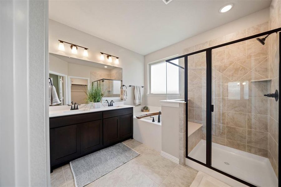 Furnished interior view inside a new home in Aero Vista, Caddo Mills (Image 15). Furnished interior view inside a new home in Aero Vista, Caddo Mills (Image 15).