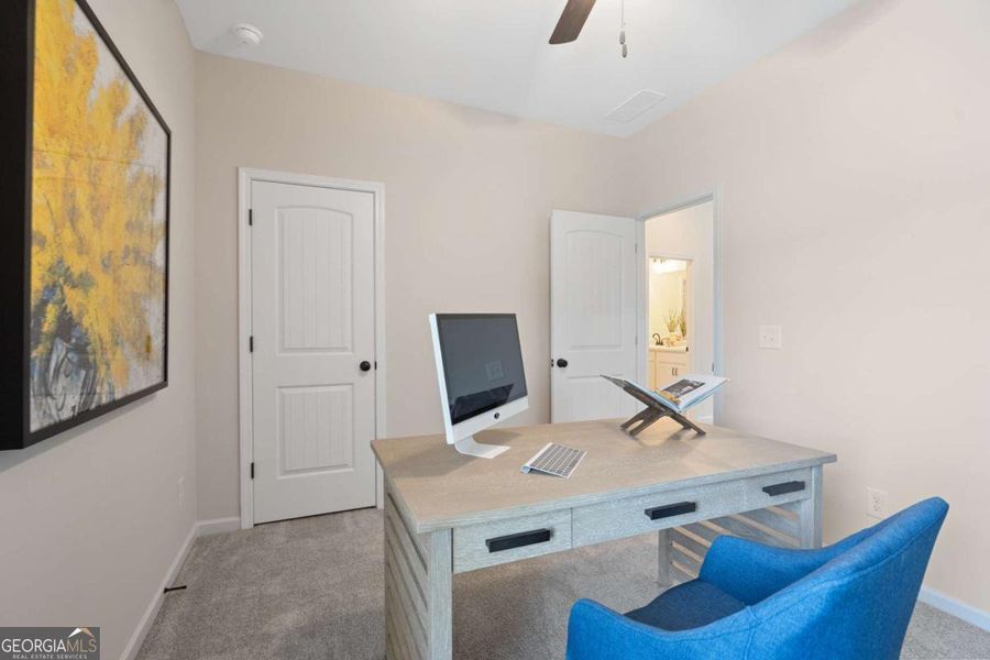 Furnished interior view inside a new home in Avalon, Perry (Image 28).