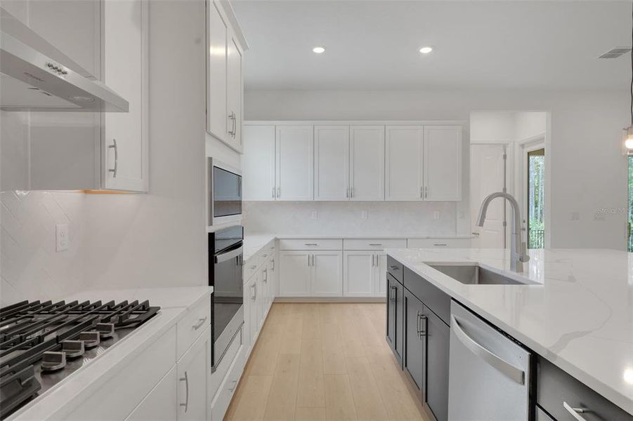 Furnished interior view inside a new home in Palms at Windermere, Windermere (Image 15).