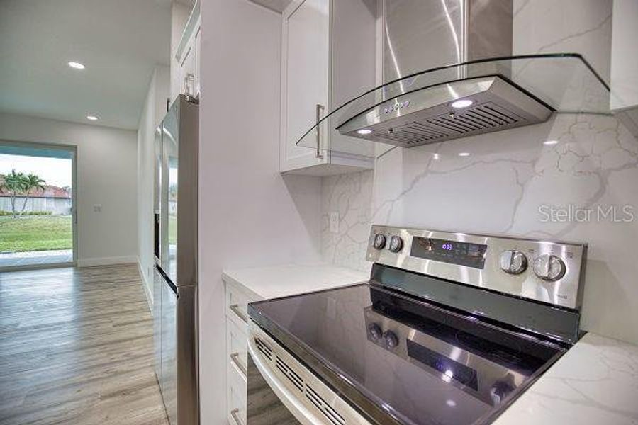 Furnished interior view inside a new home in , Punta Gorda (Image 5). Furnished interior view inside a new home in , Punta Gorda (Image 5).