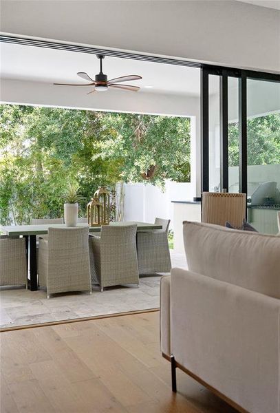 Furnished interior view inside a new home in , Orlando (Image 65).