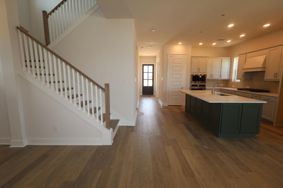Spacious, unfurnished interior of a new home in Elyson - Reserve Collection, Katy (Image 5). Spacious, unfurnished interior of a new home in Elyson - Reserve Collection, Katy (Image 5).