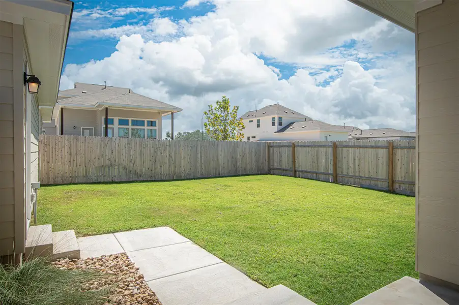 Exterior details and patio area of a home in Sage Hollow, Kyle (Image 3).