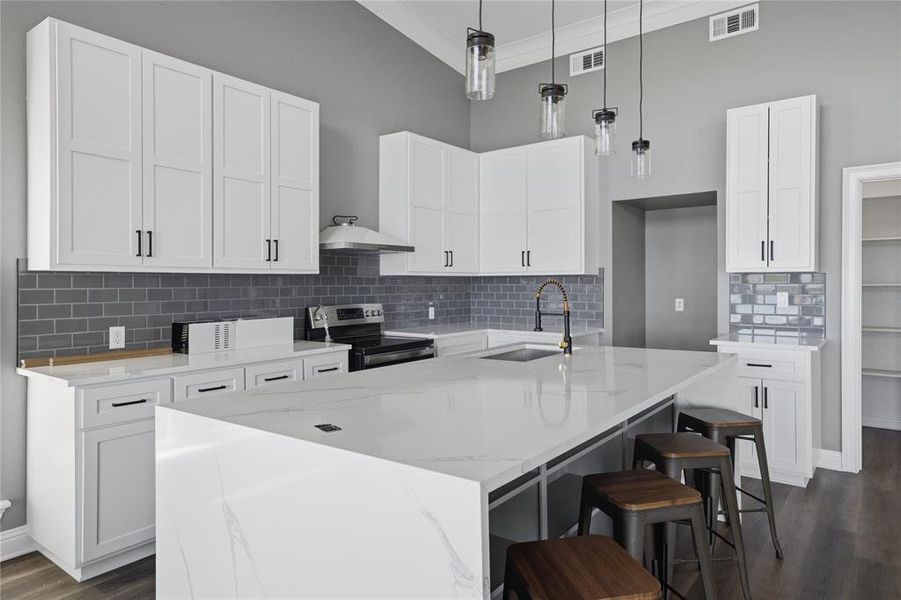 Furnished interior view inside a new home in , Mabank (Image 4).