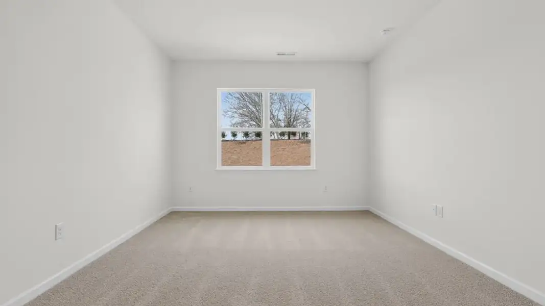 Spacious, unfurnished interior of a new home in Honeycutt Oaks, Angier (Image 30).