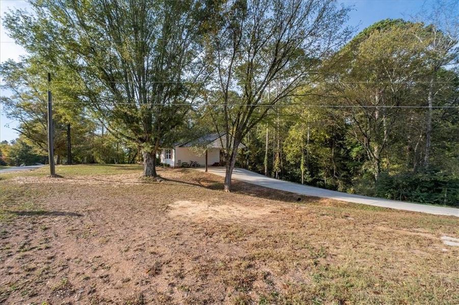 Natural landscape and outdoor views near in White (Image 23). Natural landscape and outdoor views near in White (Image 23).