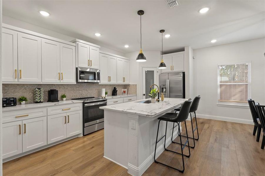 Furnished interior view inside a new home in , Dallas (Image 25).