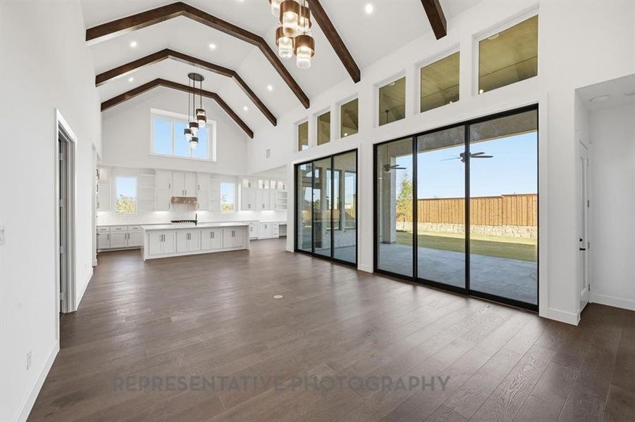Spacious, unfurnished interior of a new home in Mosaic, Prosper (Image 31).
