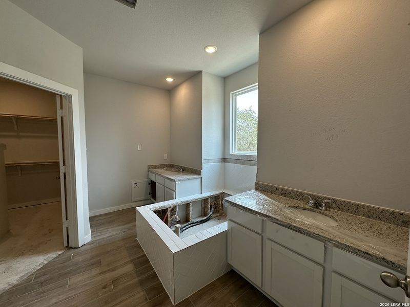 Furnished interior view inside a new home in Jordan's Ranch, San Antonio (Image 3).
