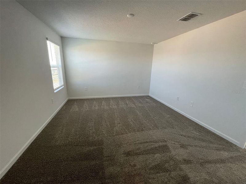 Spacious, unfurnished interior of a new home in Lawson Dunes, Haines City (Image 23).