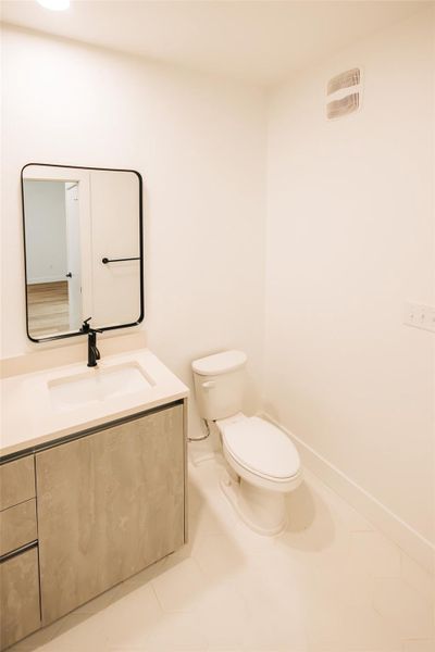 Furnished interior view inside a new home in Congress Lofts Saint Elmo, Austin (Image 4).