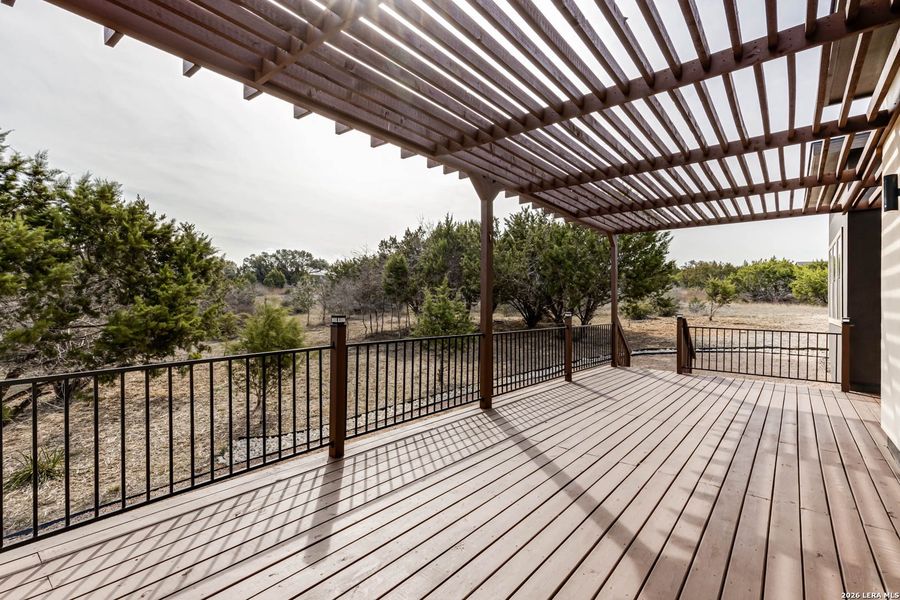 Community amenities in , Spring Branch (Image 40).