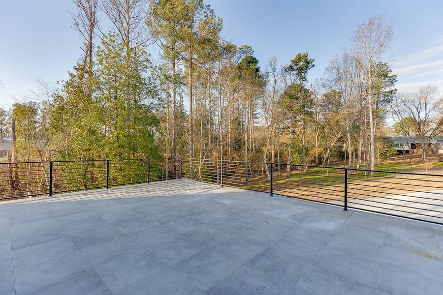 Image 73 of a home in .