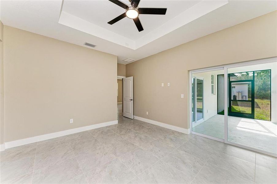 Spacious, unfurnished interior of a new home in , North Port (Image 29).