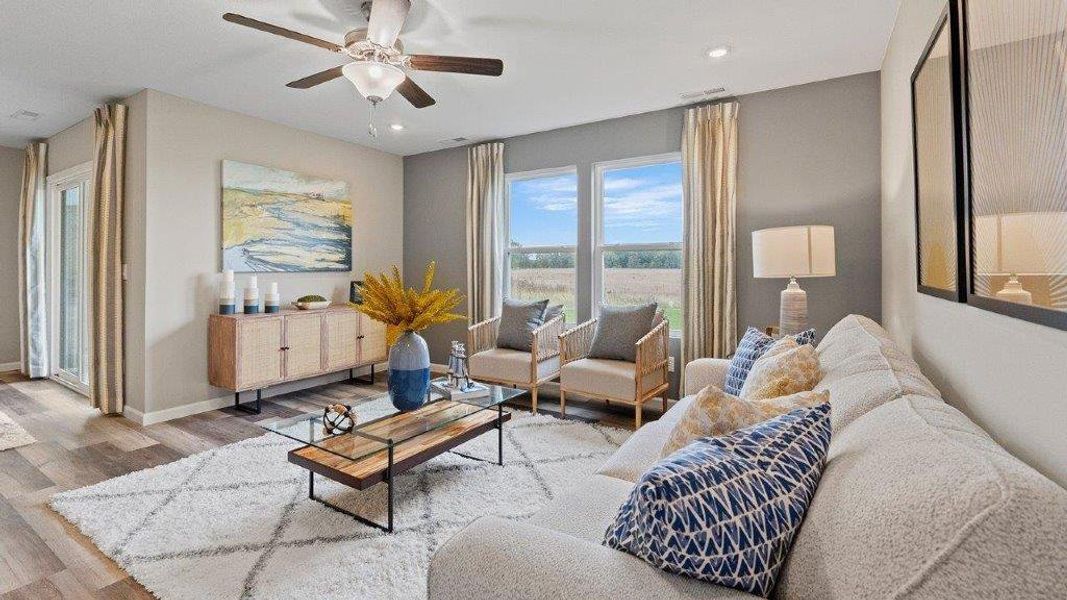 Representative furnished interior of a home built from the Chatham by D.R. Horton in Ruskin Preserve, Ruskin (Image 10).