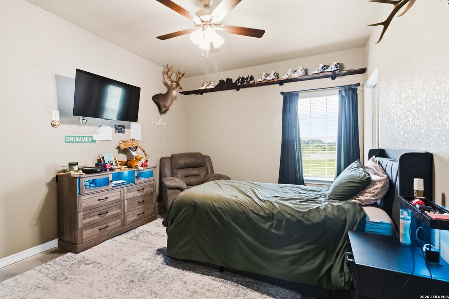 Furnished interior view inside a new home in , Sabinal (Image 35).
