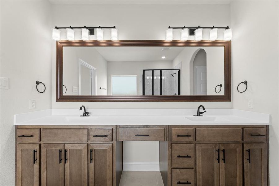 20. 705 Soprano - Bath (2)