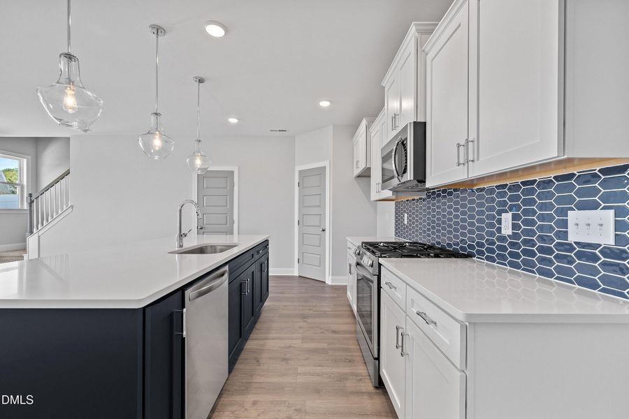 08-8937 Kennebec Xing Dr_9024 - Copy - C