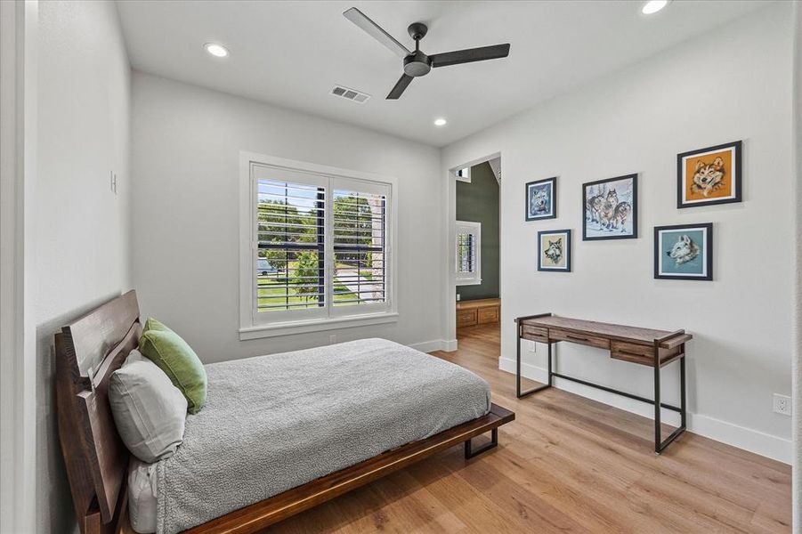 Furnished interior view inside a new home in , Heath (Image 15).
